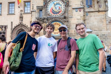 Praga 1000 anos no centro da excursão histórica da Europa